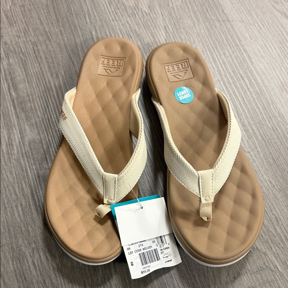 NWT Reef Beige and Light Brown Flip Flops